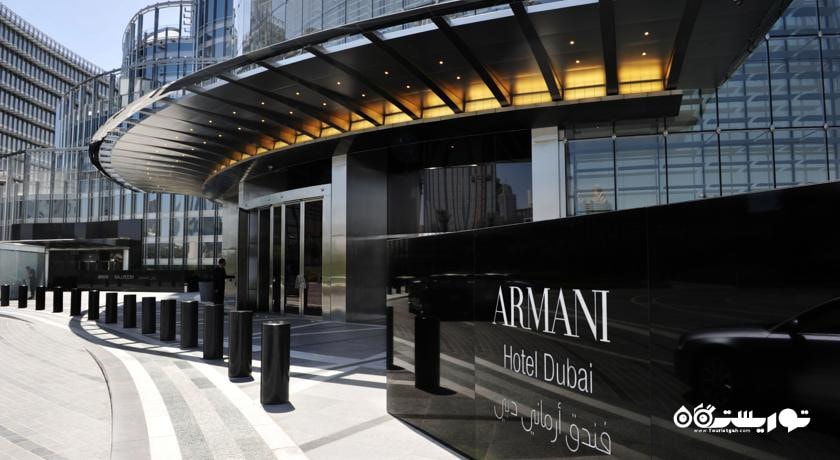 درب ورودی هتل آرمانی دبی